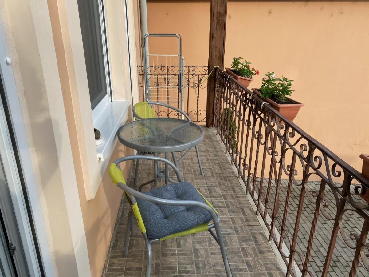 Balazs Apartman Erlau Exterior foto